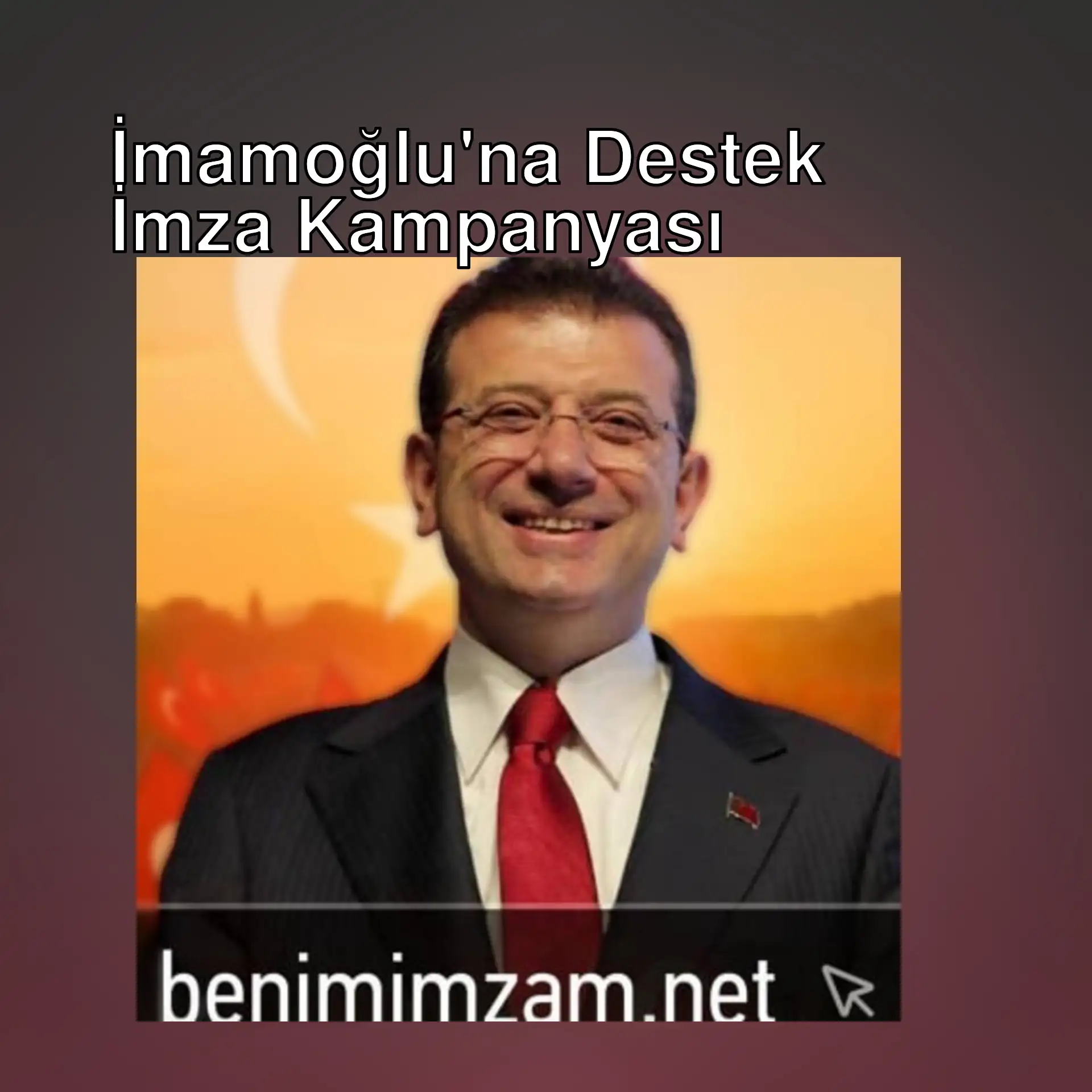 Ekrem İmamoğlu'na destek kampanyası için imza atan bir adam. Ekrem İmamoğlu'na destek kampanyası için imza atan bir adam.