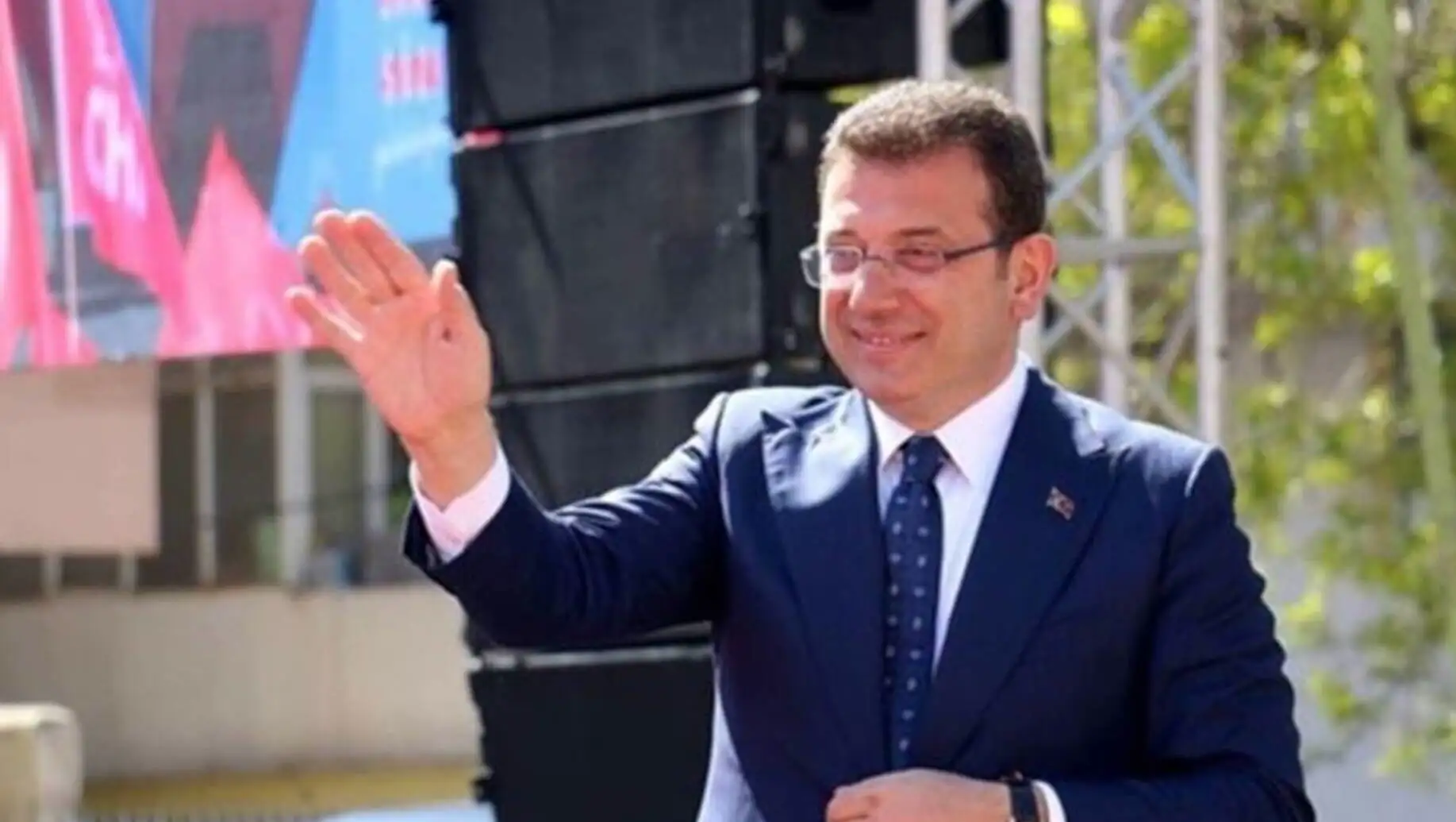 Özgür Özel giving a speech at the rally. Özgür Özel giving a speech at the rally.