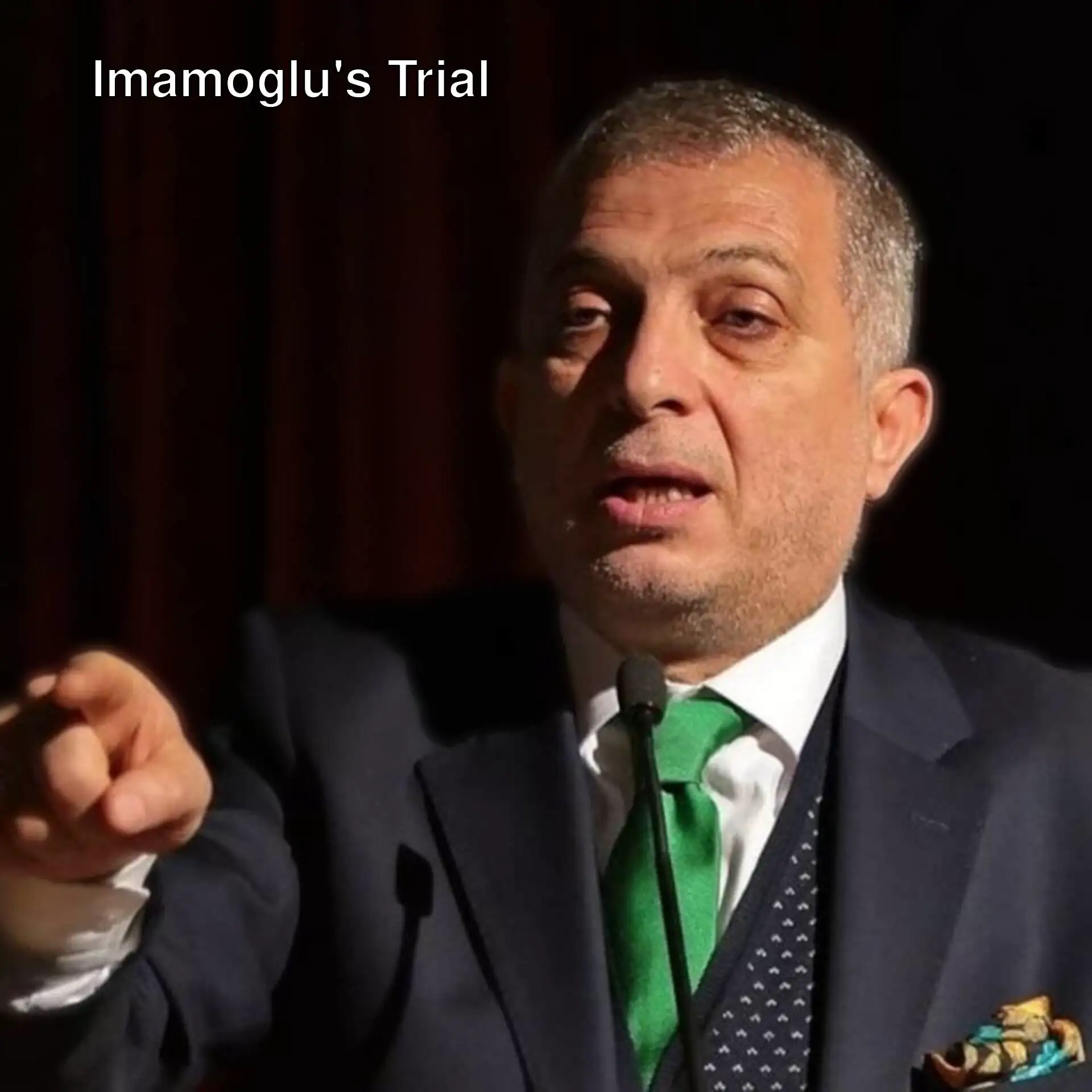 Imamoglu giving a defense in court.