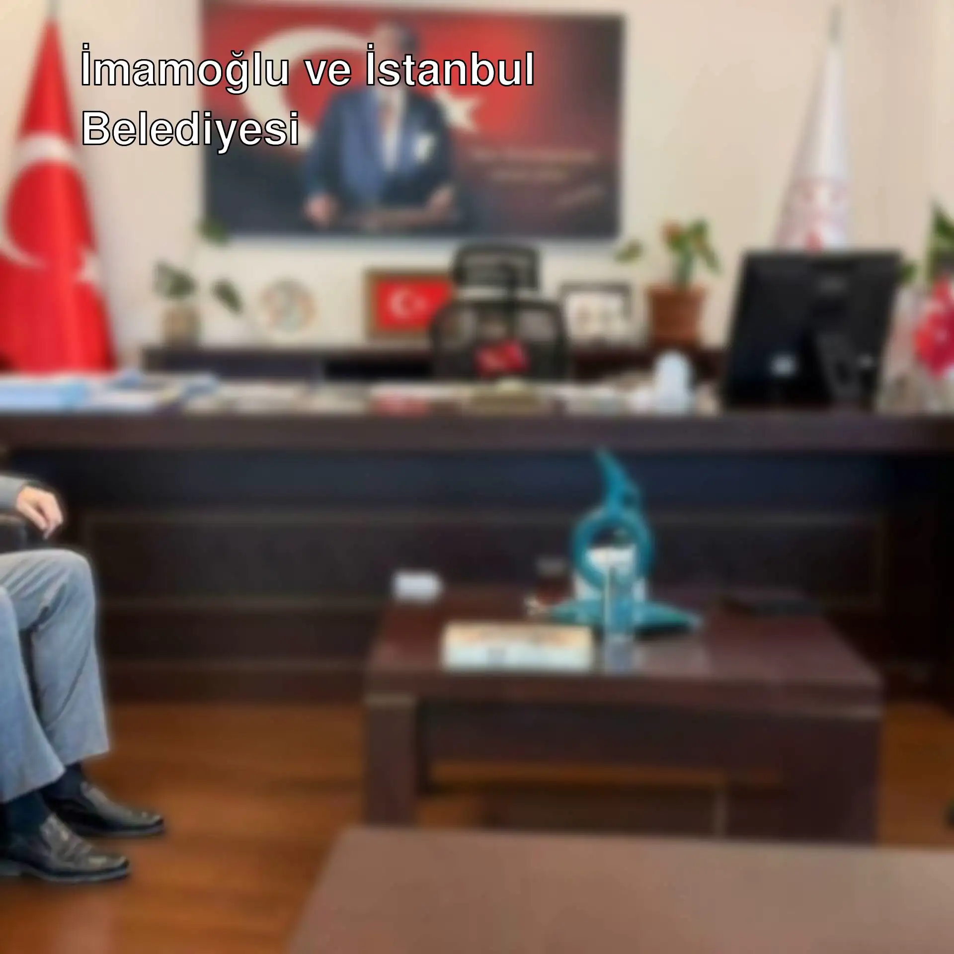 Ekrem İmamoğlu, İstanbul Belediyesi'nde sağlık hizmetleri üzerine toplantı yapıyor. Ekrem İmamoğlu, İstanbul Belediyesi'nde sağlık hizmetleri üzerine toplantı yapıyor.