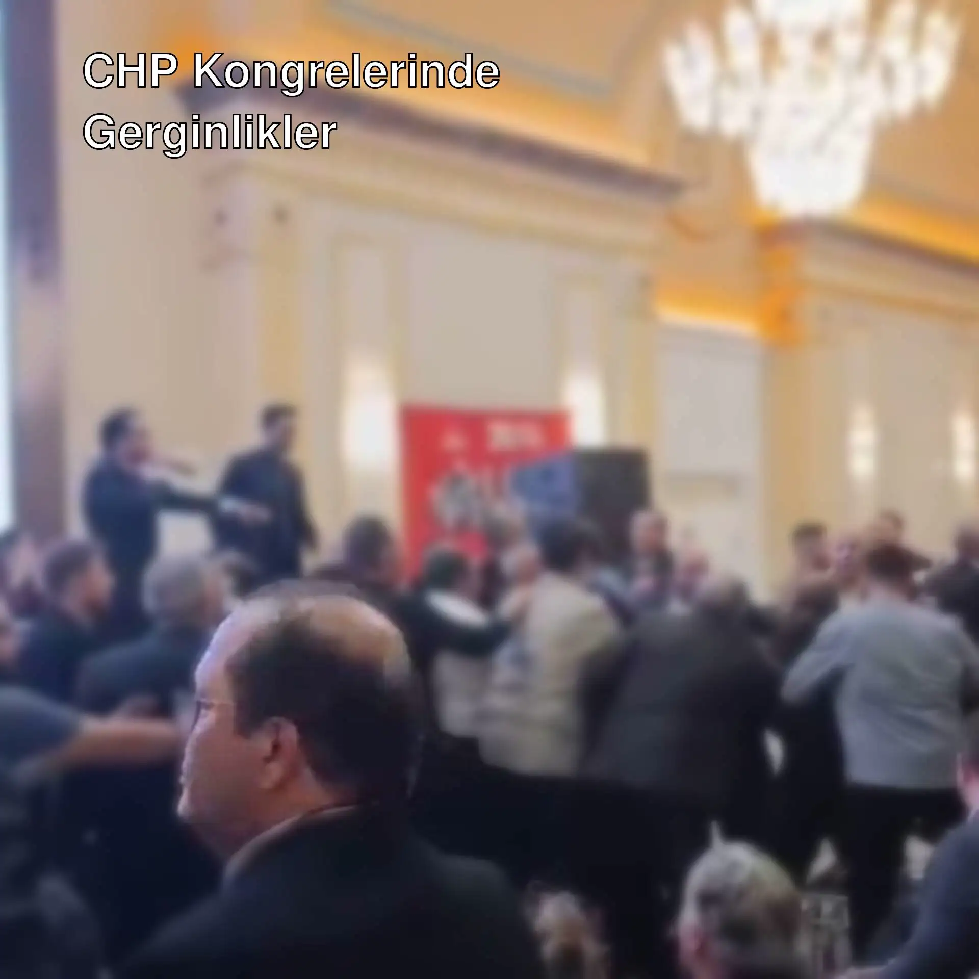CHP kongresinde gergin anlar yaşandı. CHP kongresinde gergin anlar yaşandı.