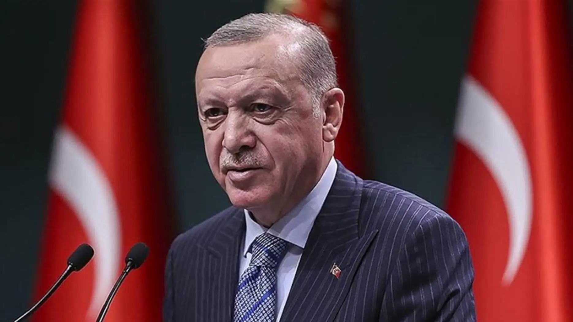 AK Parti kongresinde davet edilmeyen partiler hakkında bilgi verilmektedir. AK Parti kongresinde davet edilmeyen partiler hakkında bilgi verilmektedir.