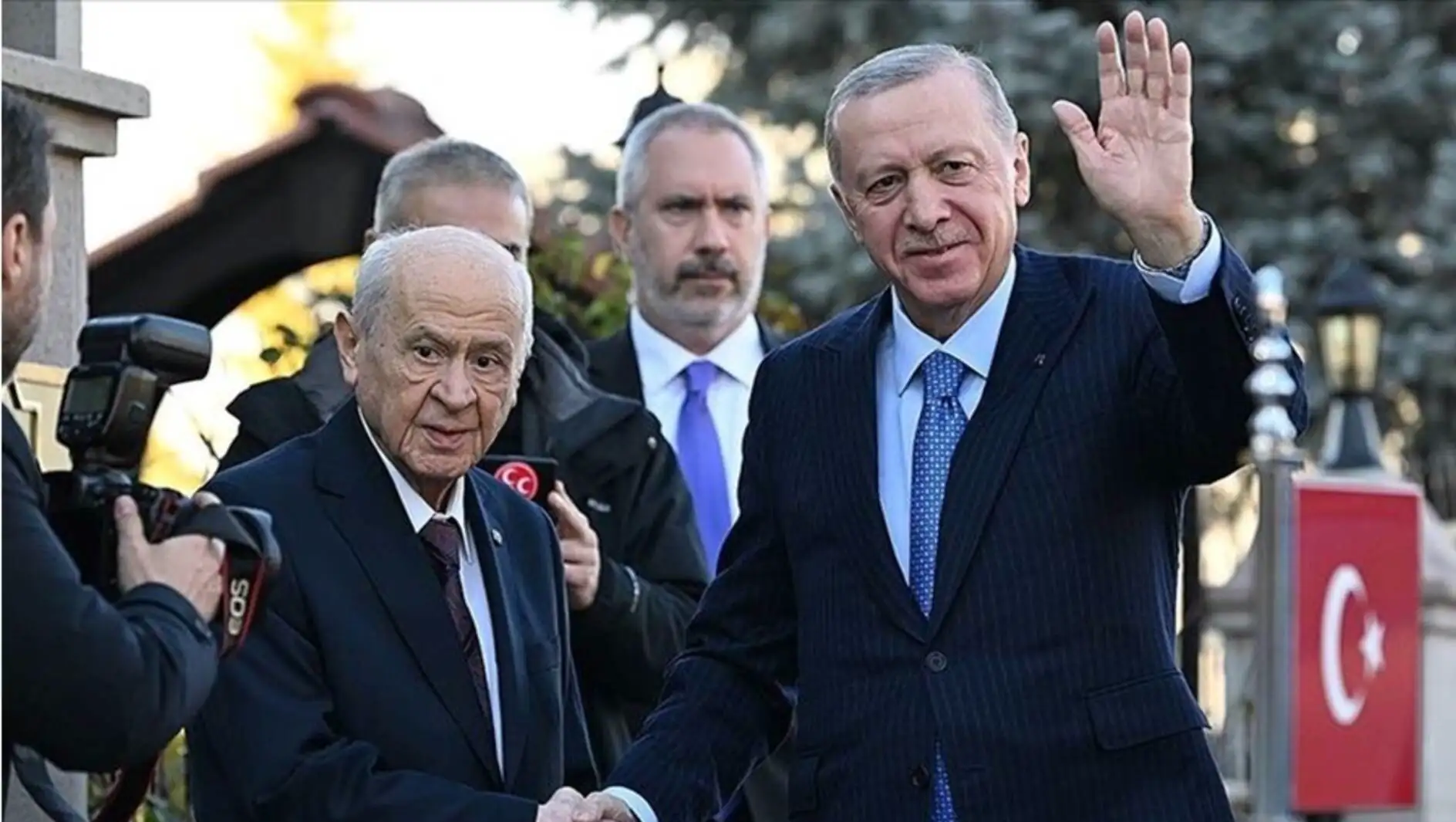 President Erdoğan during a meeting with Devlet Bahçeli.