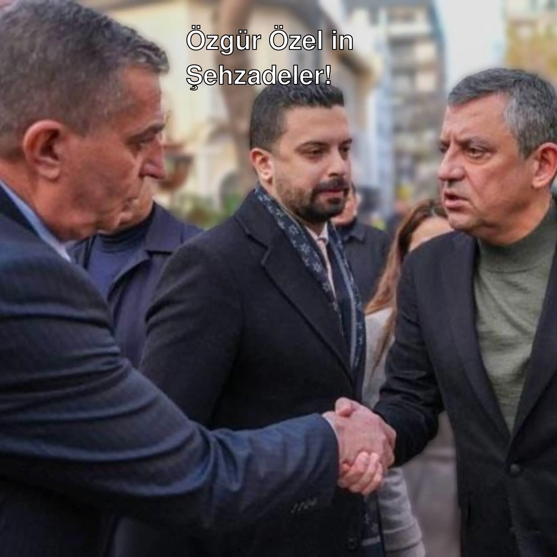 Özgür Özel met with mayors at Şehzadeler Municipality.